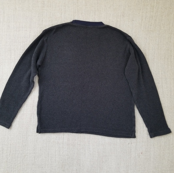 🎉SOLD🎉Tommy Hilfiger Gray Waffle Knit Top - Picture 3 of 4